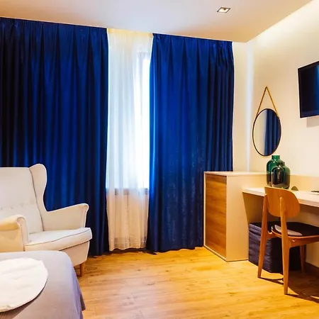 семеен аризона Hotel Pavel Banya