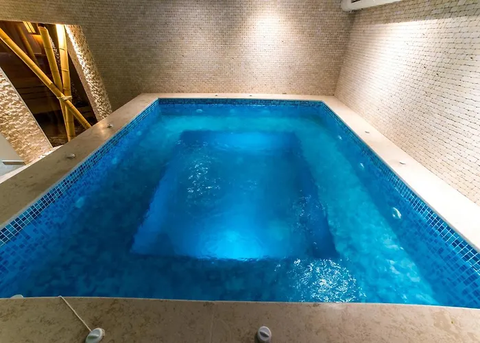 Hotel семеен аризона Pavel Banya