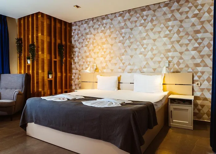 семеен аризона Pavel Banya