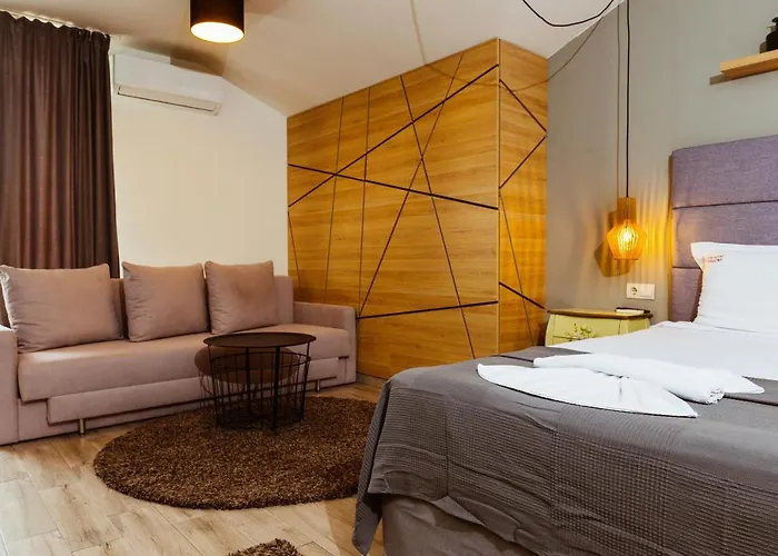 семеен аризона Hotel Pavel Banya