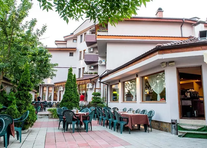 семеен аризона Pavel Banya